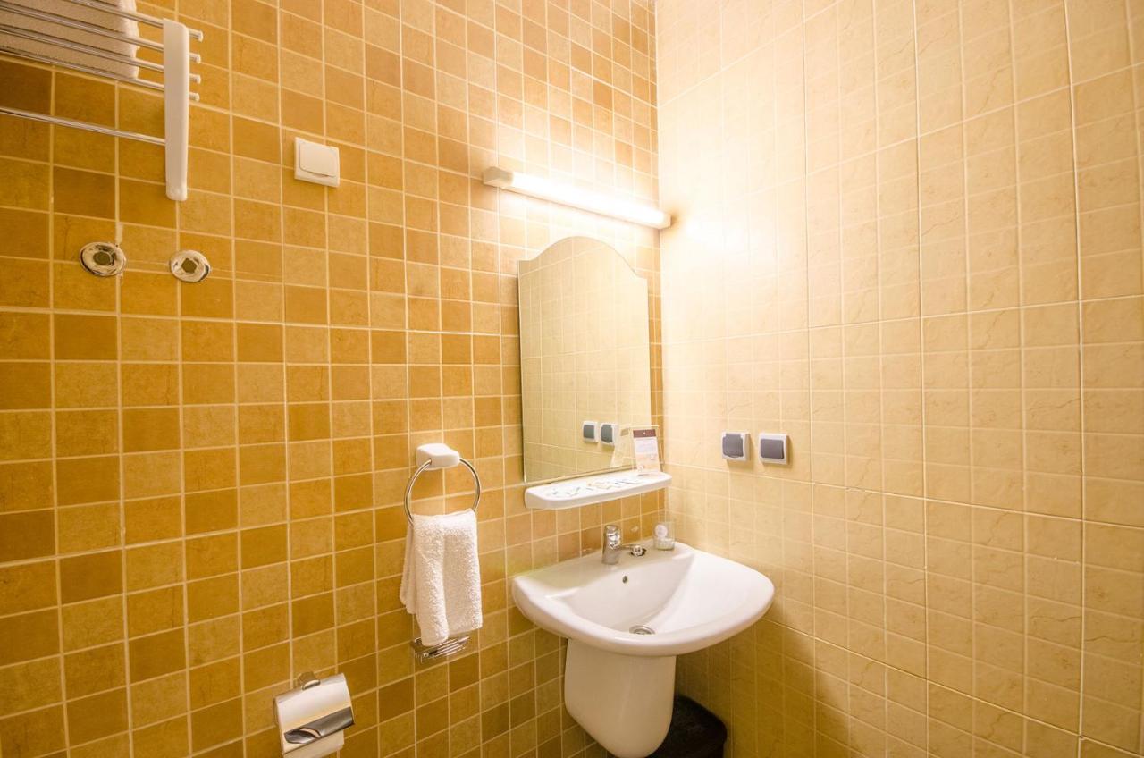 אווריר Hotel Inou מראה חיצוני תמונה