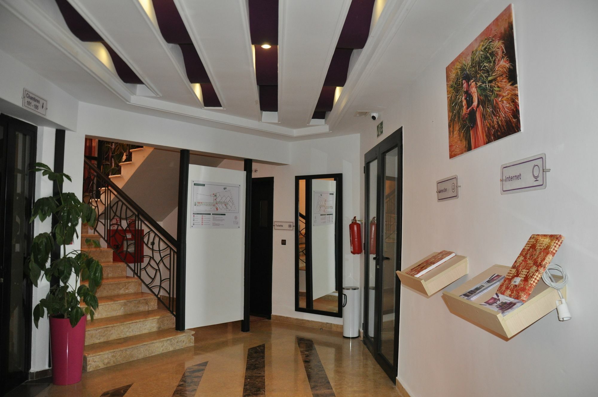אווריר Hotel Inou מראה חיצוני תמונה